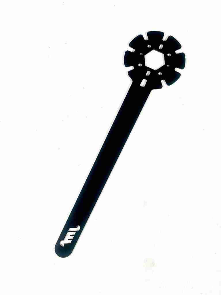herramienta metal line para el mantenimiento de yamaha tmax mantenimiento kymco ak 550 mantenimiento bmw c650